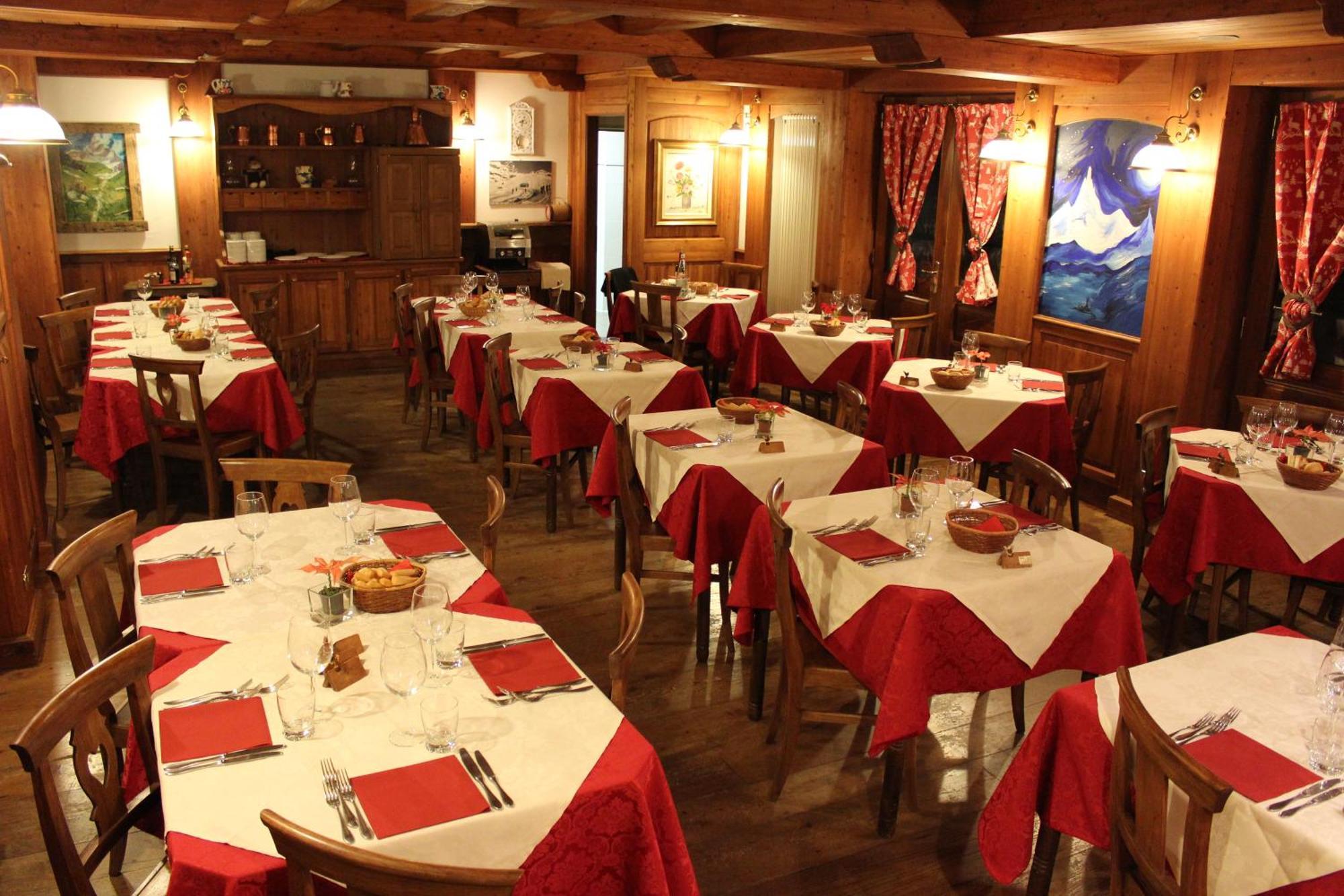 Hotel Miravidi A Cervinia Брей-Червиния Экстерьер фото