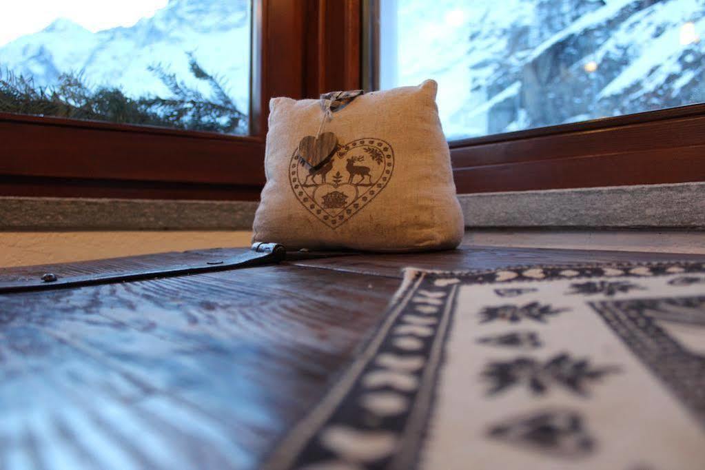 Hotel Miravidi A Cervinia Брей-Червиния Экстерьер фото