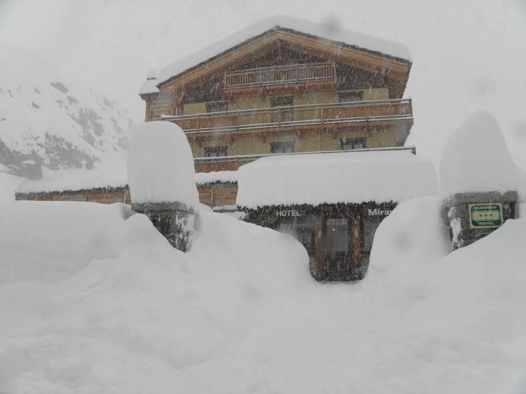 Hotel Miravidi A Cervinia Брей-Червиния Экстерьер фото